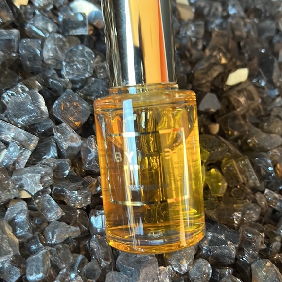 BYROE New York Tomato Serum - anti aging serum. Hydration - glow - firmness - - Picture 6 of 6